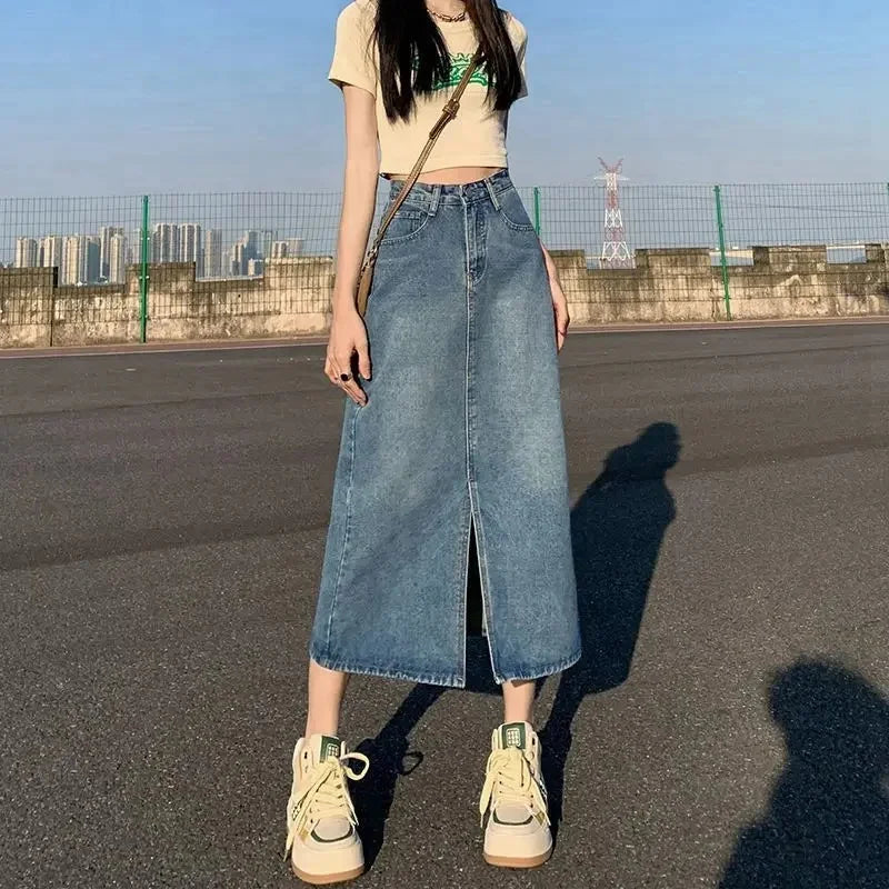High-Waisted A- Line Bodycon Skirt